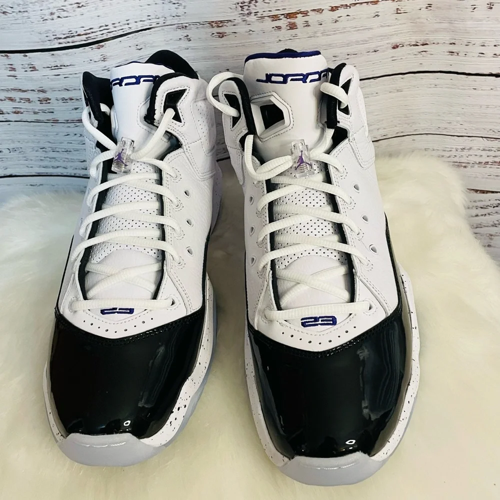 New Men’s Nike Jordan Royal White Black purple Basketball Sports shoes size 11